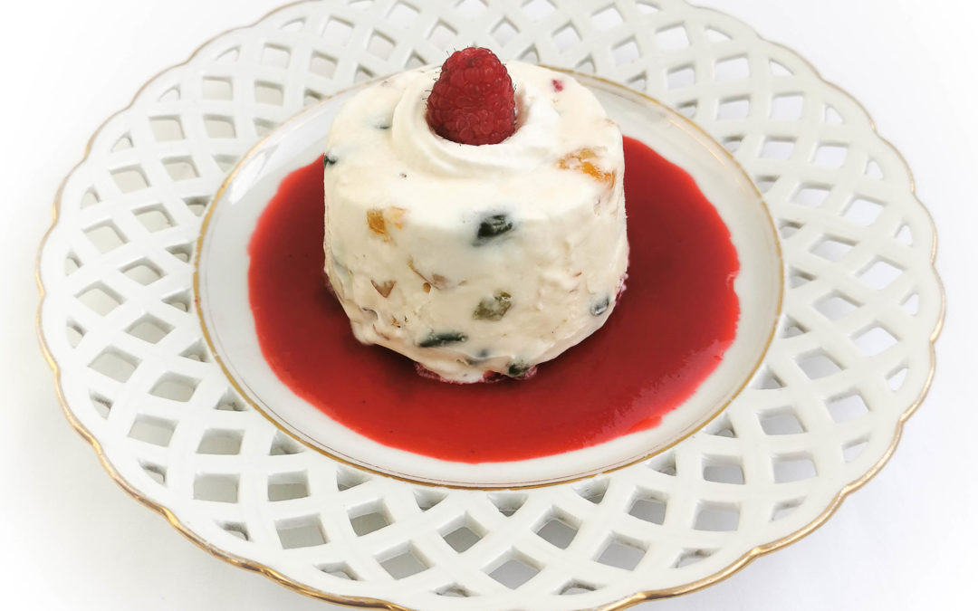 Weißes Nougatparfait, Valentinstag, Himbeeren