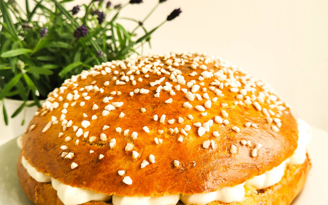 Tarte Tropézienne, Brioche, Orangenblütenwasser